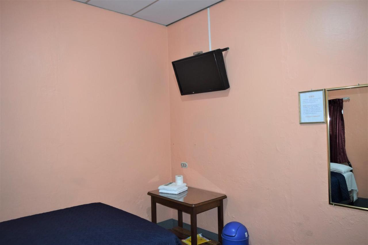 Hotel Asuncion Guatemala City Екстер'єр фото