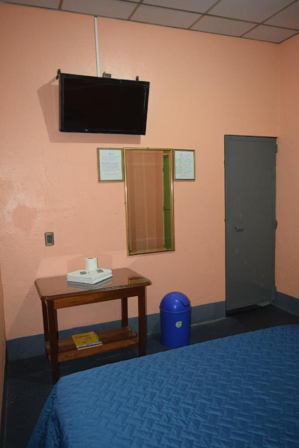 Hotel Asuncion Guatemala City Екстер'єр фото